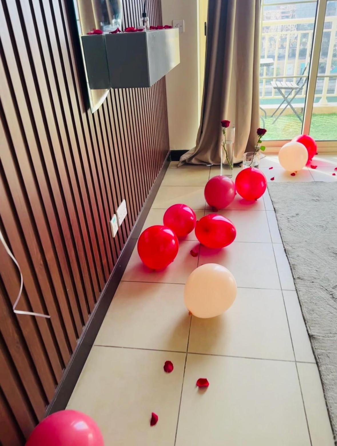 الهُدىٰ غرفةوصالة إطلالة بحرية عائلات فقط - Al Huda One Apartment
